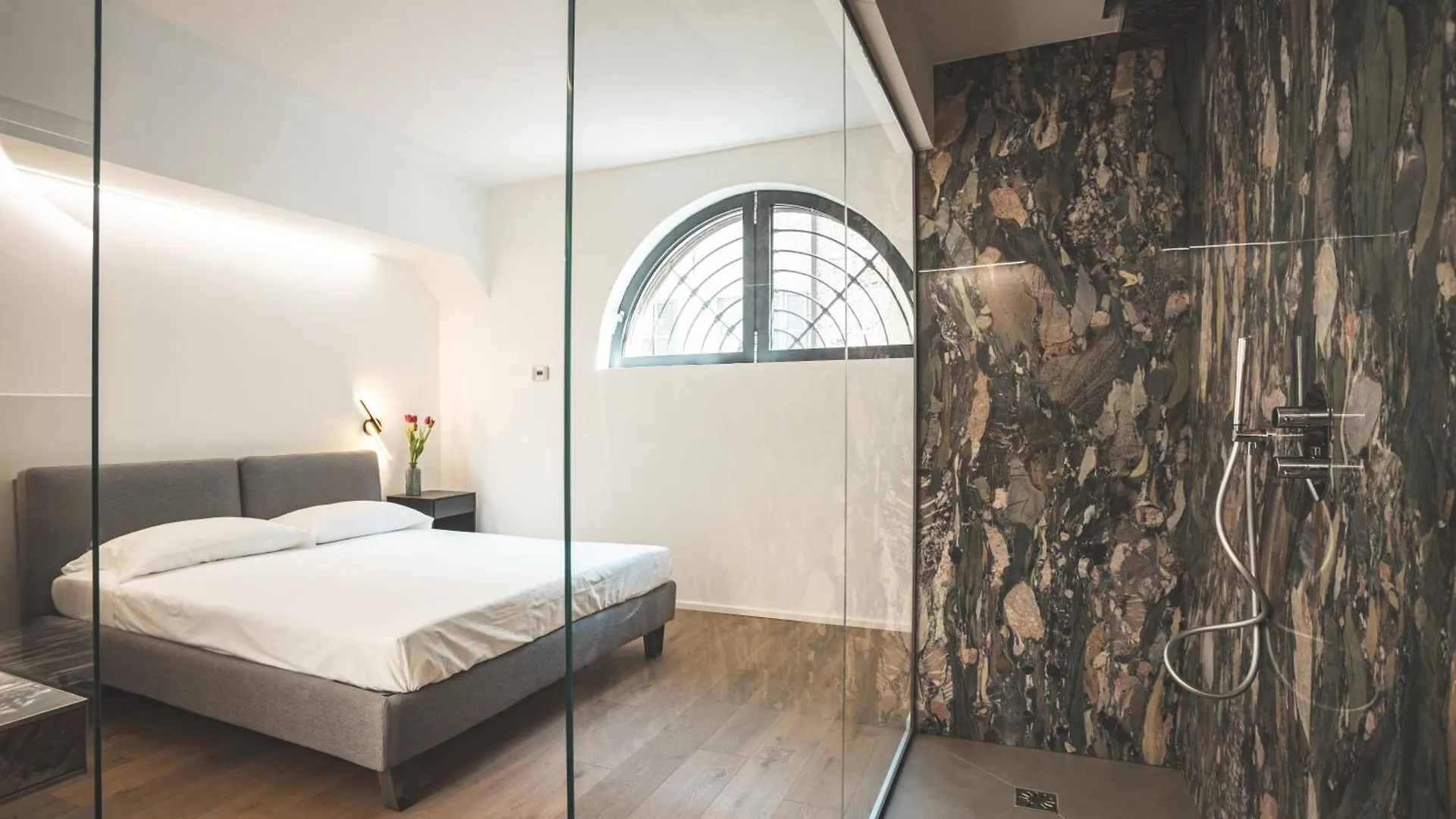 Apartament The Secret Loft Como